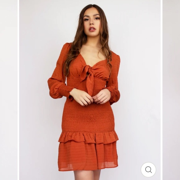 Storia rust color smocked bodycon dress size medium - Picture 1 of 15
